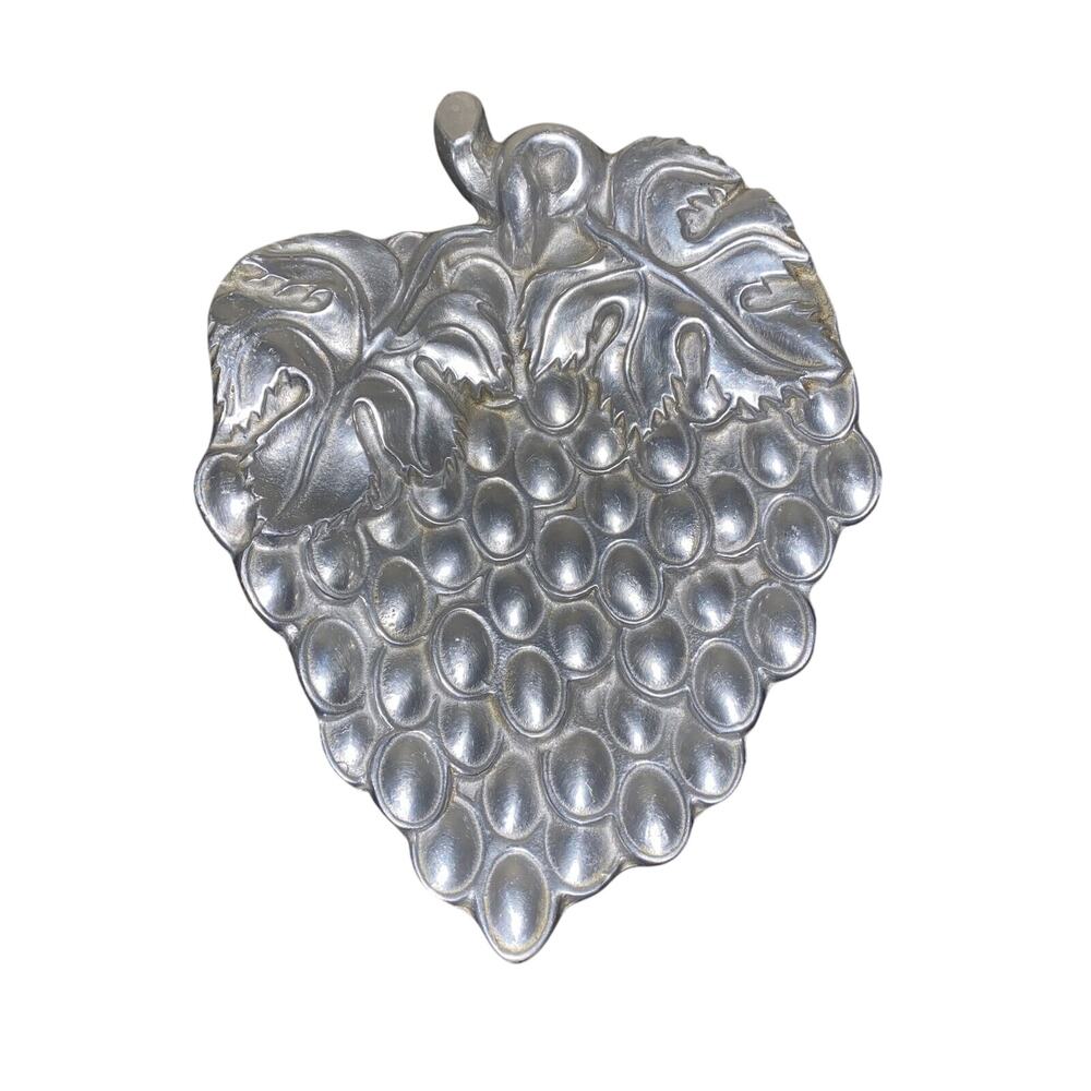 Bruce Fox Aluminum Grapes Serving Tray Vintage Wine Bar Trinket Dish